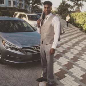 Meet your Posher, Carl